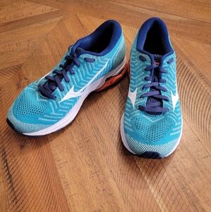 Mizuno Waveknit R2 Running Shoes Women’s Size 8
